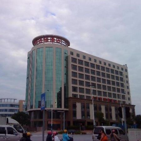7 Days Inn Yangjiang Xinyue International Studio Eksteriør billede