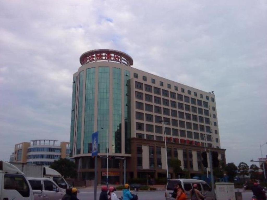 7 Days Inn Yangjiang Xinyue International Studio Eksteriør billede