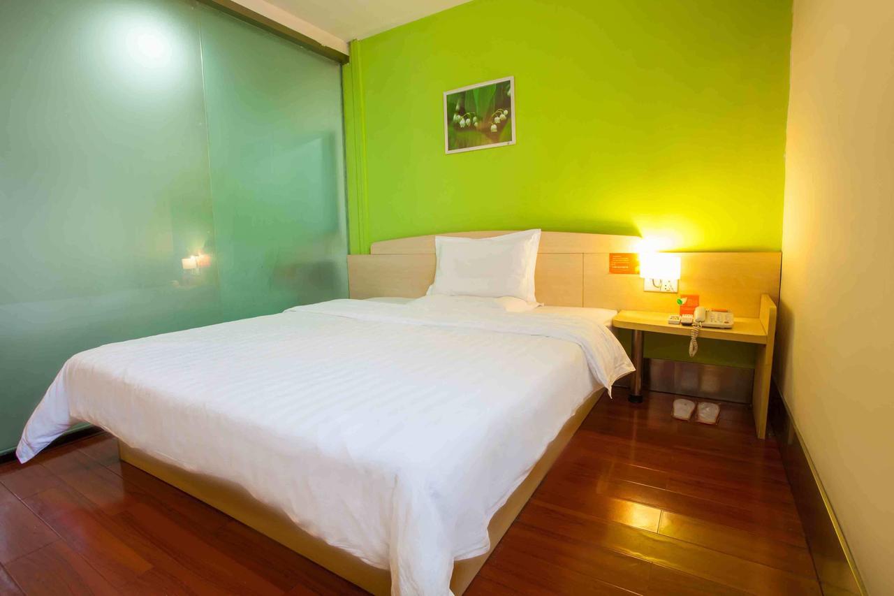 7 Days Inn Yangjiang Xinyue International Studio Værelse billede