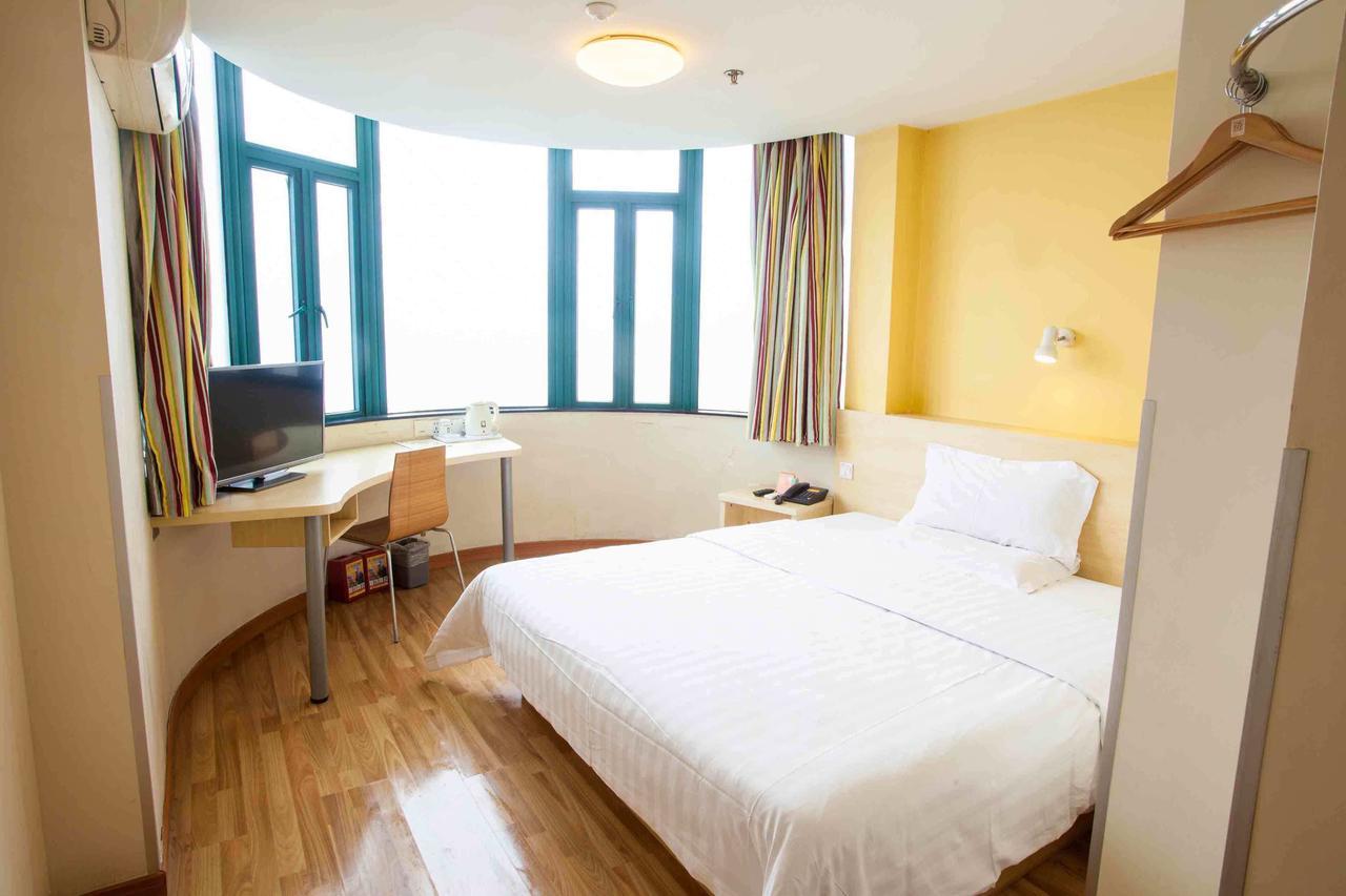 7 Days Inn Yangjiang Xinyue International Studio Værelse billede