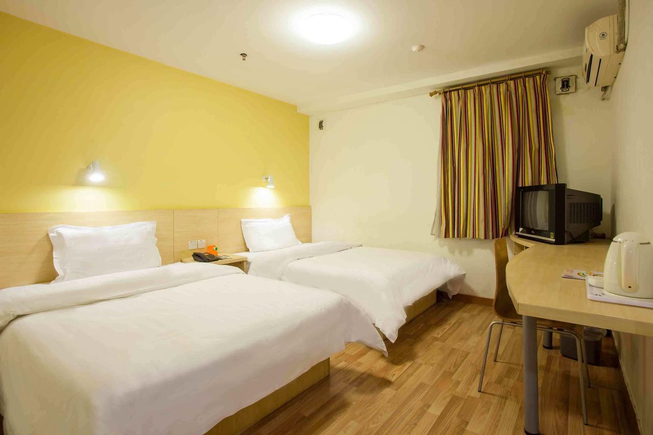 7 Days Inn Yangjiang Xinyue International Studio Værelse billede